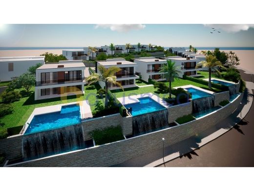 Land in Albufeira, Albufeira Municipality