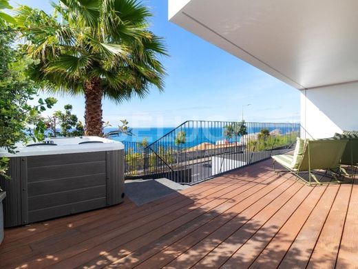 Semidetached House in Funchal, Madeira