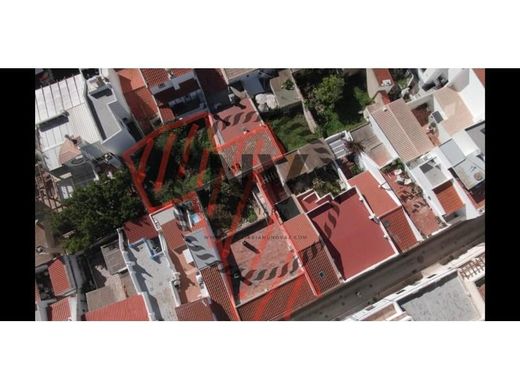 Mehrfamilienhaus in Portimão, Distrito de Faro