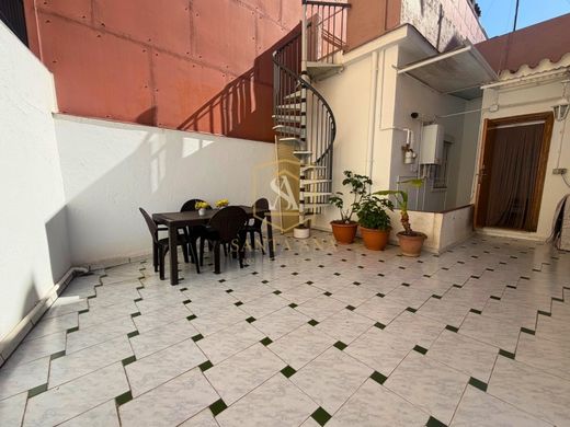 Casa Geminada - Badalona, Província de Barcelona