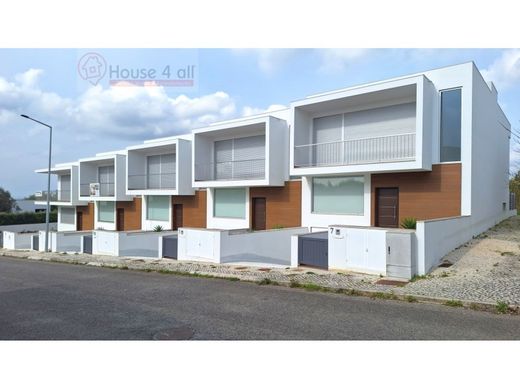 Luxury home in Caldas da Rainha, Distrito de Leiria