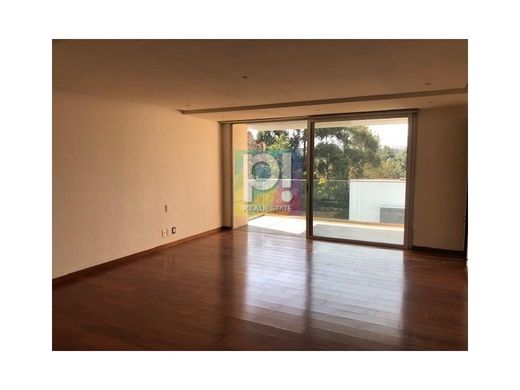 Piso / Apartamento en Huixquilucan, Estado de México