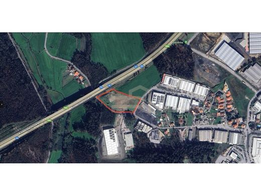 ‏קרקע ב  Vila Nova de Famalicão, Distrito de Braga
