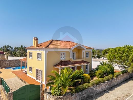 Casa en Caldas da Rainha, Leiria