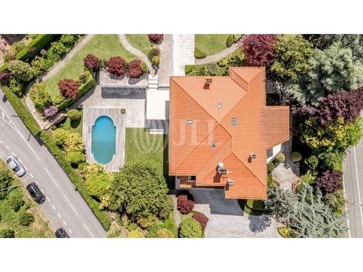 Luxury home in Póvoa de Lanhoso, Distrito de Braga