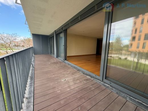 Квартира, Баррейру, Barreiro