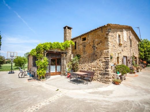 Luxus-Haus in La Pera, Provinz Girona