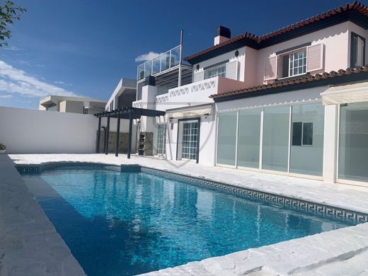 Luxury home in Cascais, Lisbon