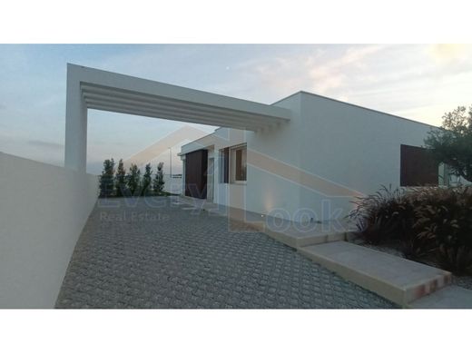 Luxury home in Lourinhã, Lisbon