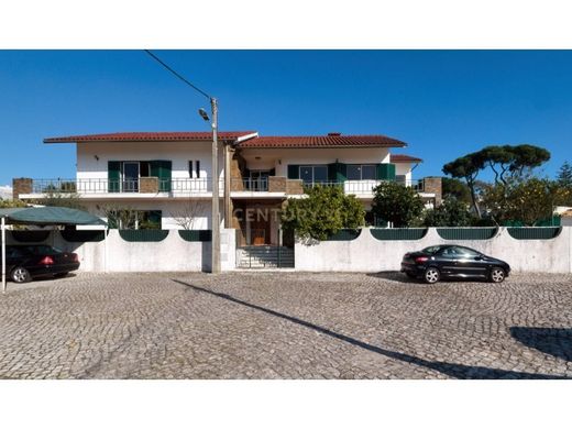 Luxury home in Almada, Distrito de Setúbal