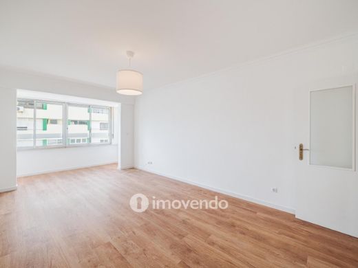 Apartment in Oeiras, Lisbon