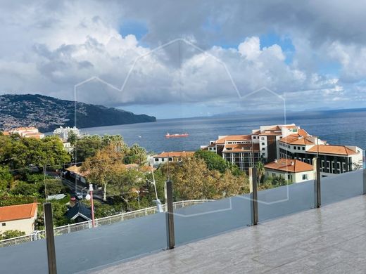 Piso / Apartamento en Funchal, Madeira