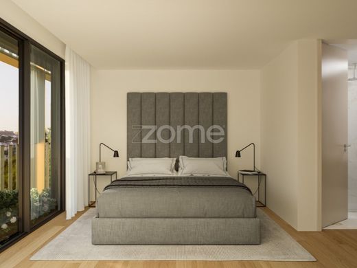 Apartment / Etagenwohnung in Vila Nova de Gaia, Distrito do Porto