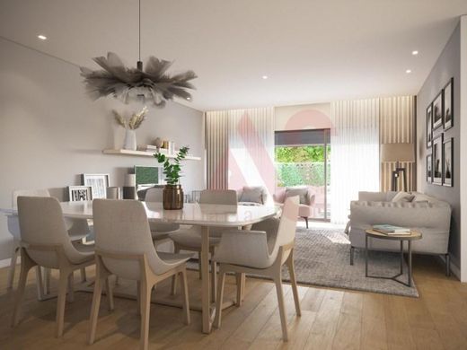 Twee-onder-een-kapwoning in Braga, Distrito de Braga