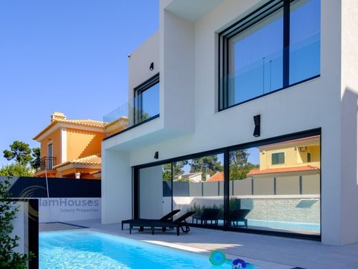 Luxe woning in Almada, Distrito de Setúbal