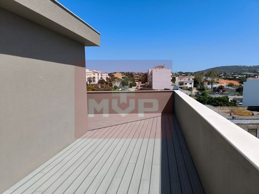 ローレ, Louléのアパートメント