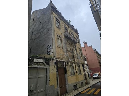 Residential complexes in Santo António, Lisbon