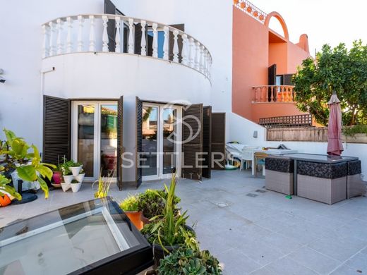 Mehrfamilienhaus in Cascais, Lissabon