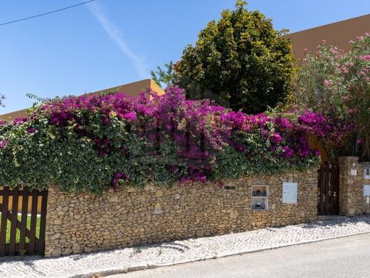 Einfamilienhaus in Setúbal, Distrito de Setúbal