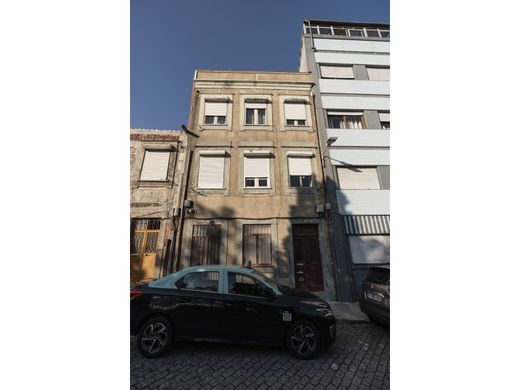 Residential complexes in Porto, Distrito do Porto