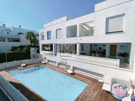 Twee-onder-een-kapwoning in Marbella, Provincia de Málaga