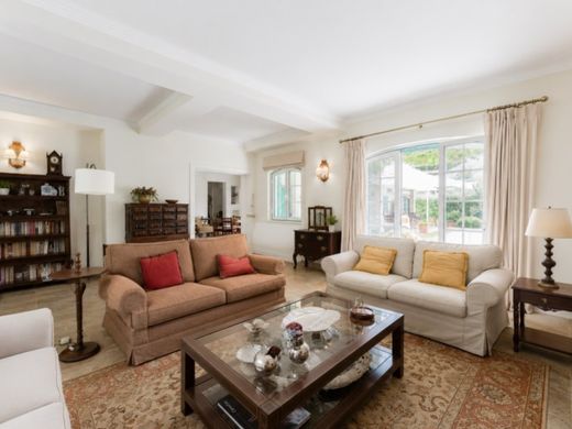 Luxury home in Cascais, Lisbon