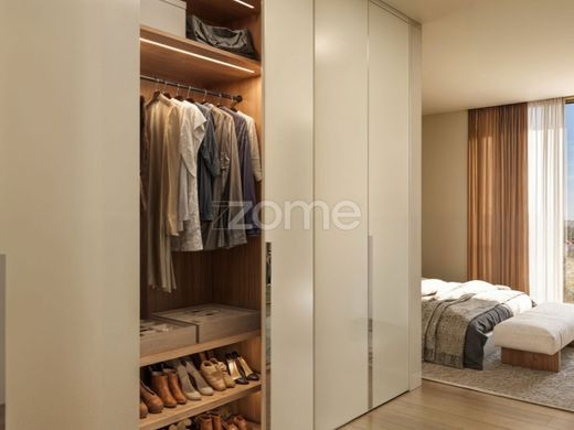 Apartment / Etagenwohnung in Matosinhos, Distrito do Porto