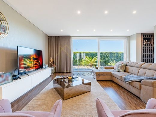 منزل ﻓﻲ Setúbal, Distrito de Setúbal