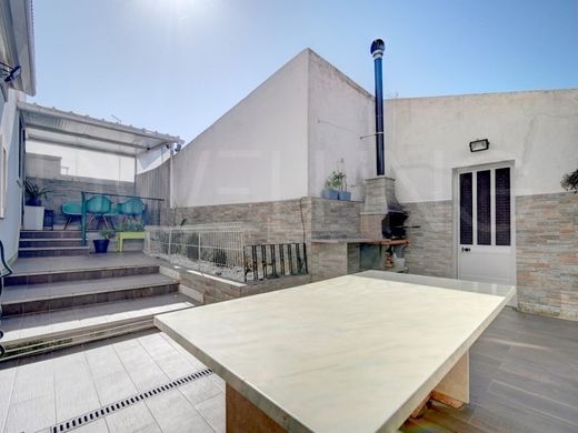 ‏וילה רב-משפחתית ב  Sintra, Distrito de Lisboa