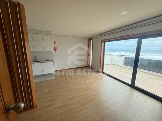 Piso / Apartamento en Vila do Conde, Oporto
