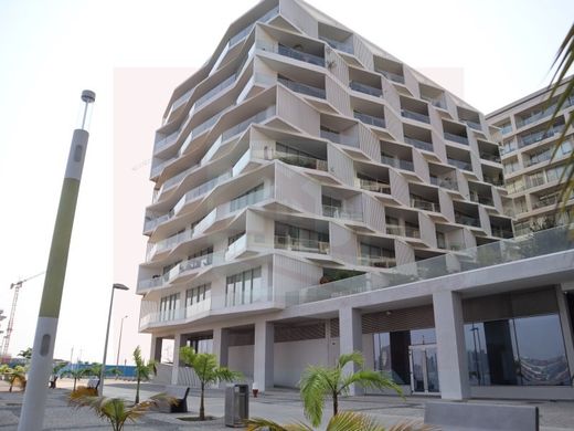 Appartamento a Luanda, Luanda Province