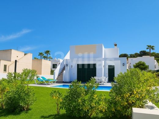 Luxe woning in Alaior, Balearen