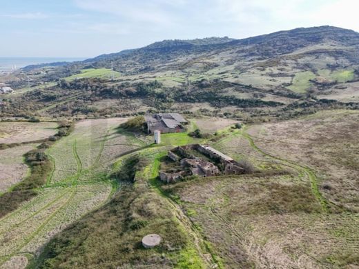 Land in Vila Franca de Xira, Lisbon