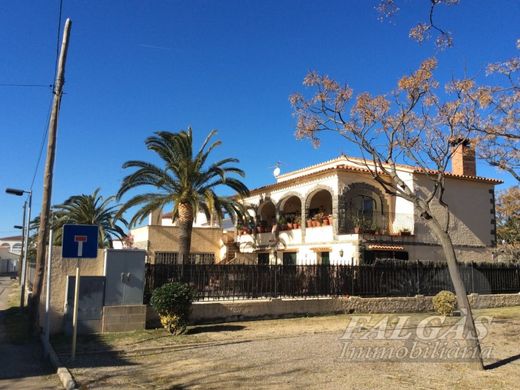 Luxus-Haus in Empuriabrava, Provinz Girona