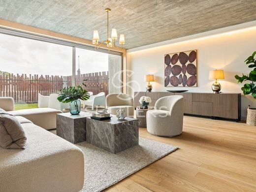 Semidetached House in Cascais, Lisbon