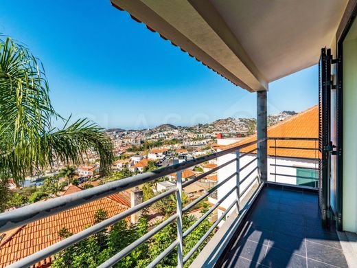 Funchal, Madeiraの高級住宅