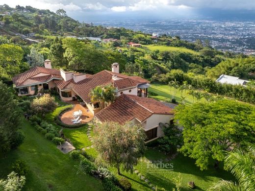 Luxe woning in Escazú, Provincia de San José