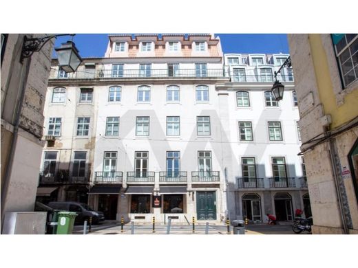 Apartment / Etagenwohnung in Santa Maria Maior, Lisbon