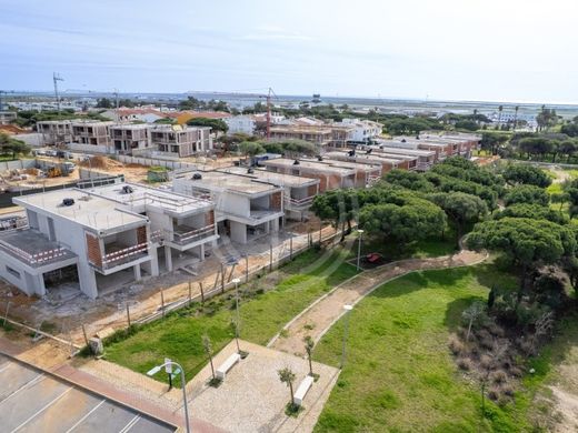 Villa Plurifamiliare a Faro, Distrito de Faro
