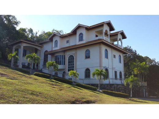 Maison individuelle à Kampong Berakas, Daerah Brunei dan Muara