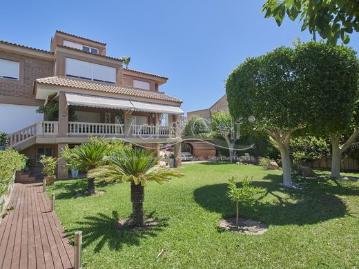 Villa in Alicante, Provinz Valencia