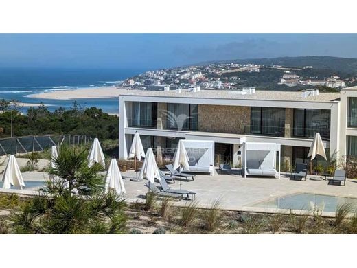 فيلا شبه مستقلة ﻓﻲ Óbidos, Distrito de Leiria