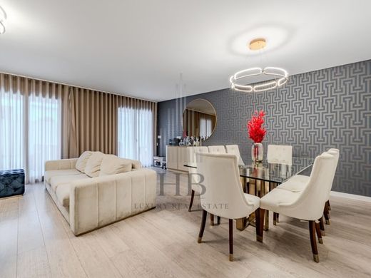 Appartement in Loures, Distrito de Lisboa