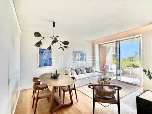 Apartment / Etagenwohnung in Loulé, Distrito de Faro