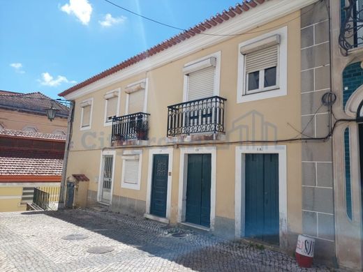 Complesso residenziale a Caldas da Rainha, Distrito de Leiria