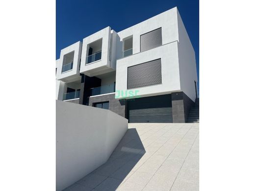 Villa Plurifamiliare a Seixal, Distrito de Setúbal