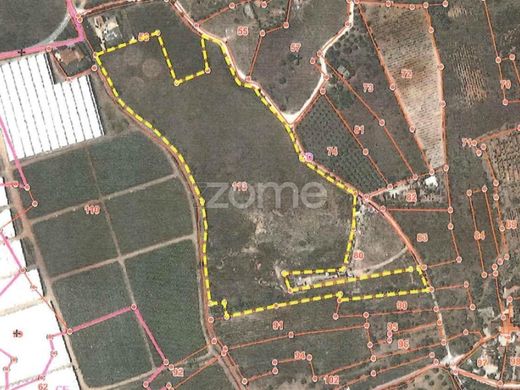 ‏קרקע ב  Silves, Distrito de Faro