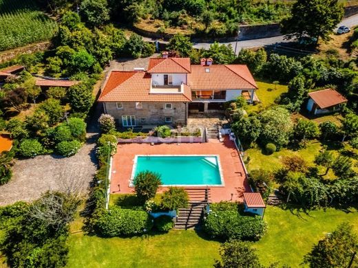 Casa di lusso a Vila Nova de Famalicão, Distrito de Braga