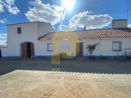 Casa rural / Casa de pueblo en Arraiolos, Évora