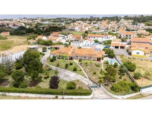 Caldas da Rainha, Distrito de Leiriaの一戸建て住宅